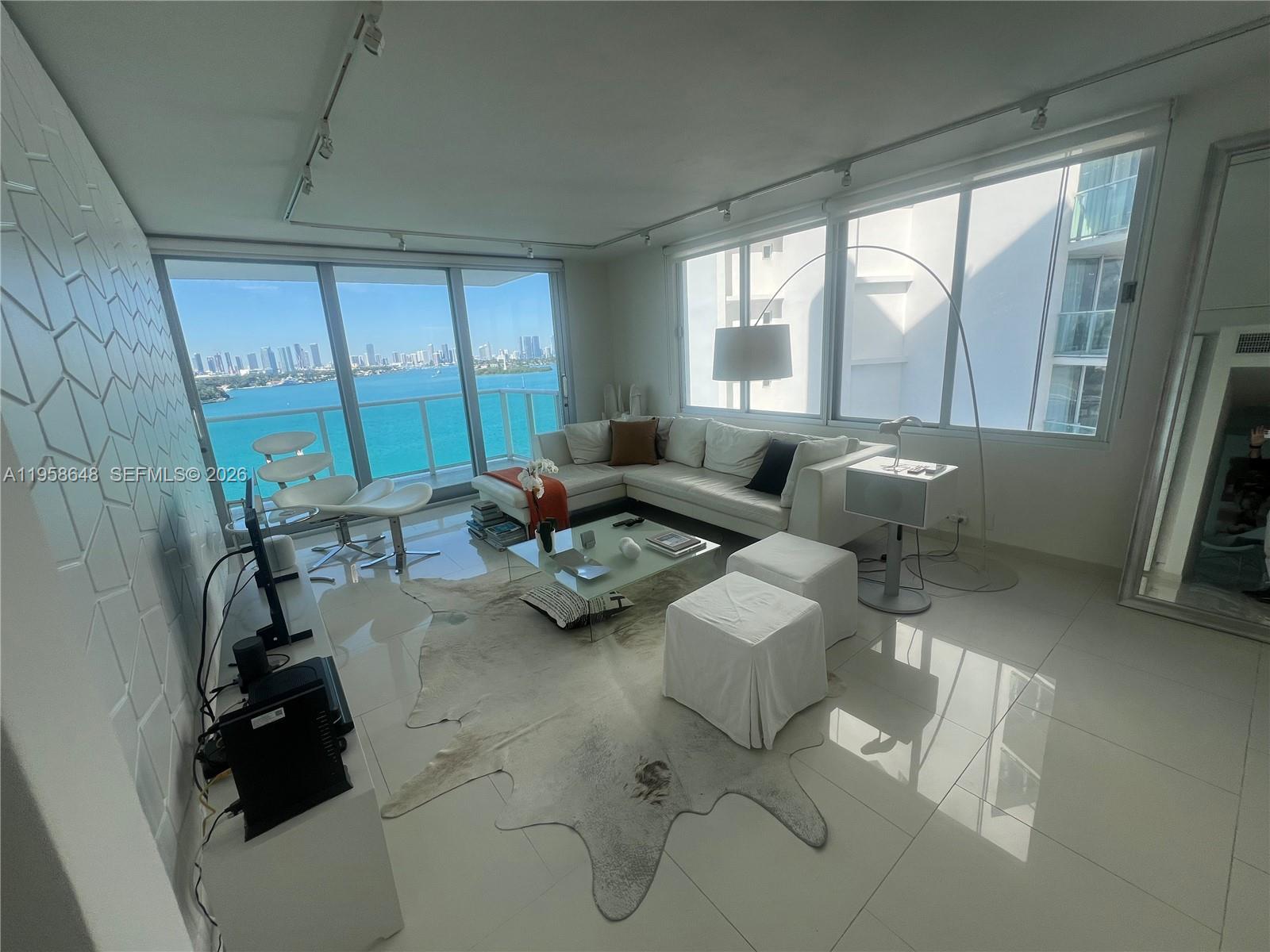 MIRADOR 1000 CONDO - Residential Lease