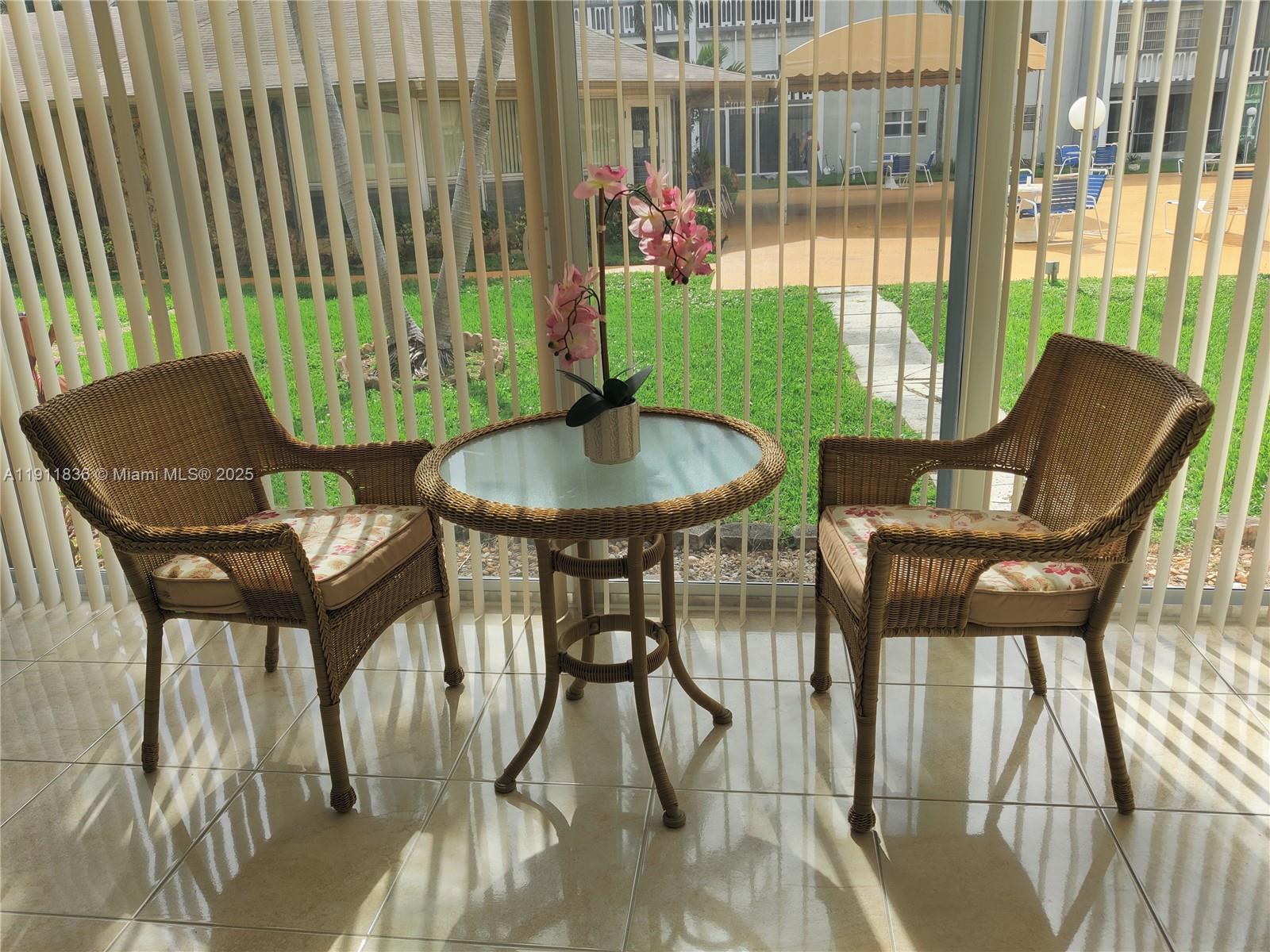 MEADOWBROOK CONDO APTS BL - Residential