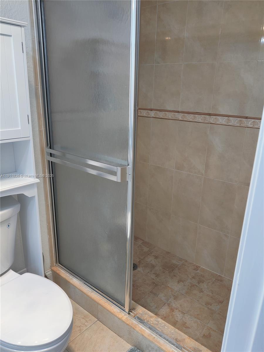 MEADOWBROOK CONDO APTS BL - Residential