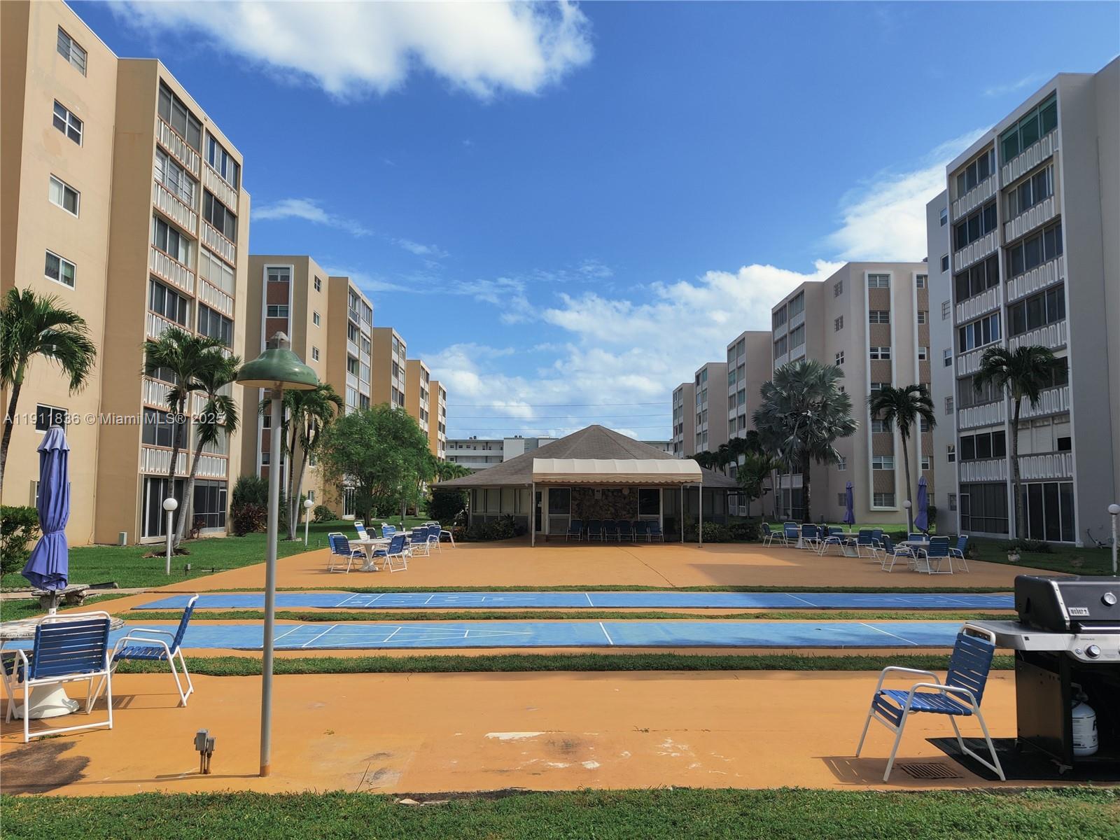 MEADOWBROOK CONDO APTS BL - Residential