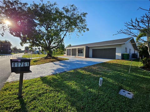 Photo of 11761 NW 27th Ct, Plantation, FL 33323 (MLS # A11973251)