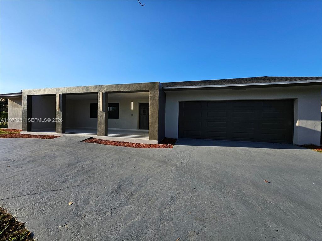 Photo of 11761 NW 27th Ct, Plantation, FL 33323 (MLS # A11973251)