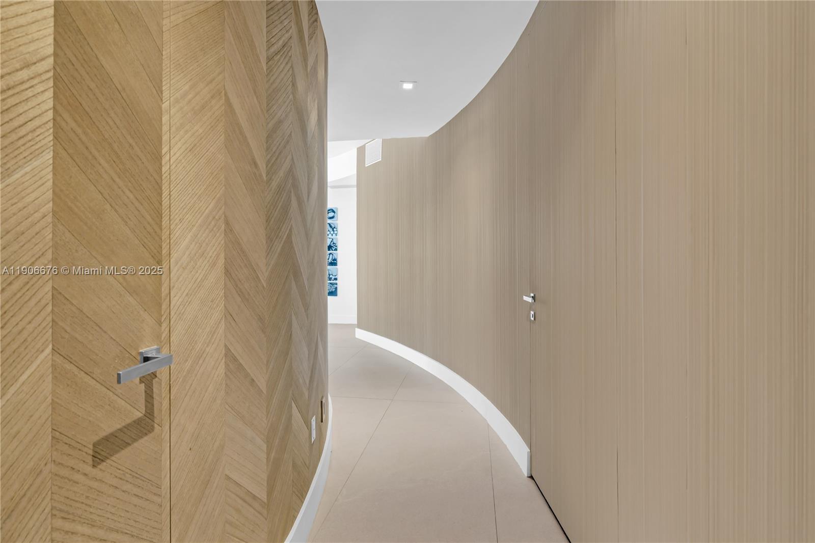 18975 COLLINS CONDO - Residential Lease