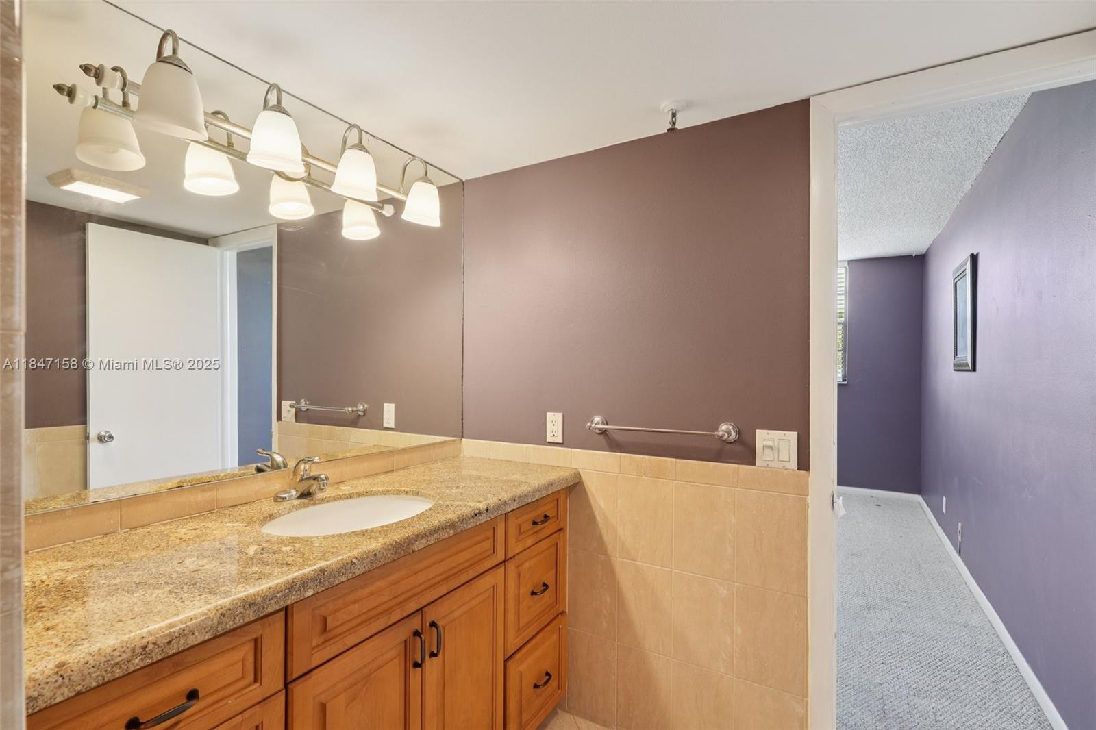 DEER CREEK COUNTRY CLUB - Residential