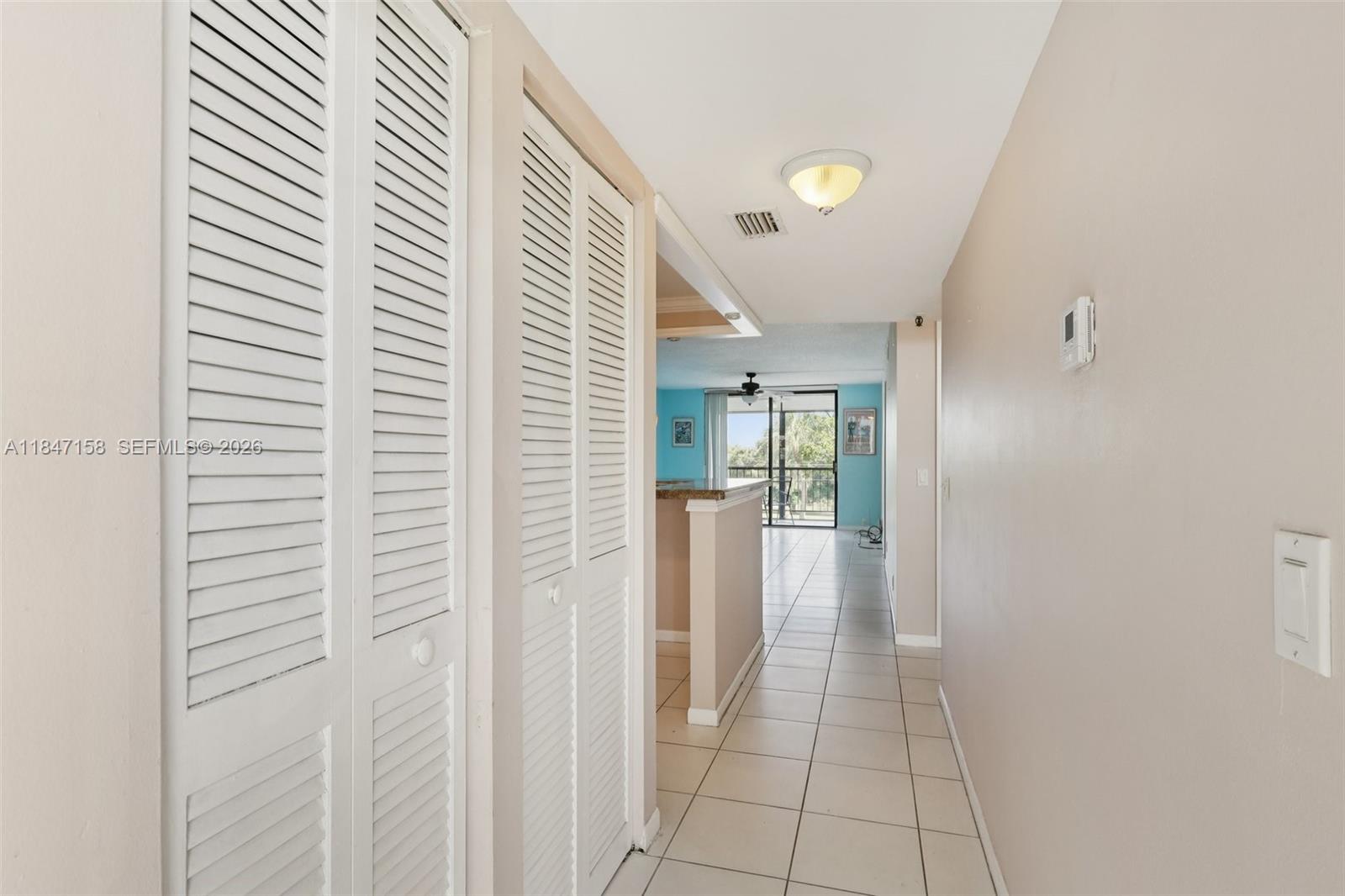 DEER CREEK COUNTRY CLUB - Residential