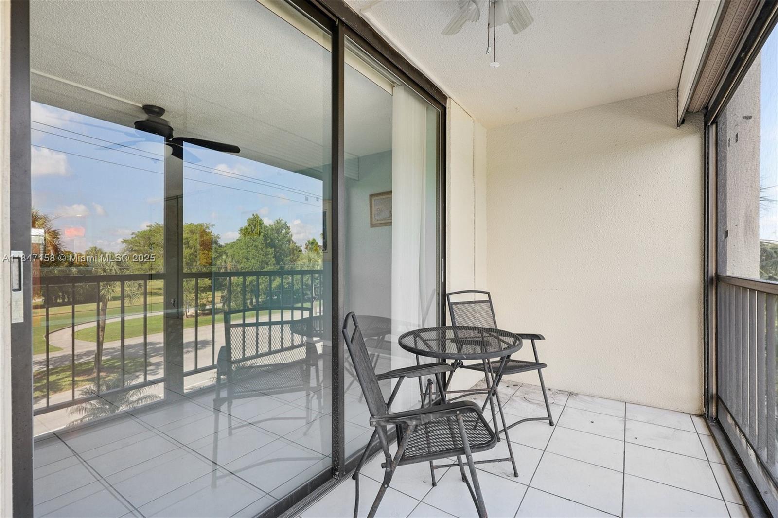 DEER CREEK COUNTRY CLUB - Residential