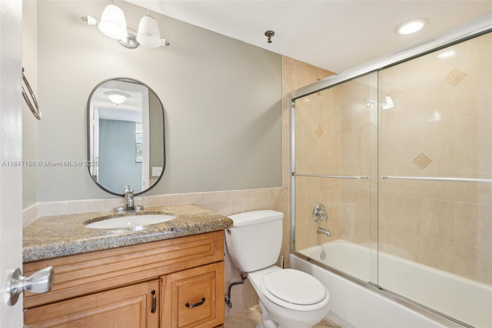 DEER CREEK COUNTRY CLUB - Residential