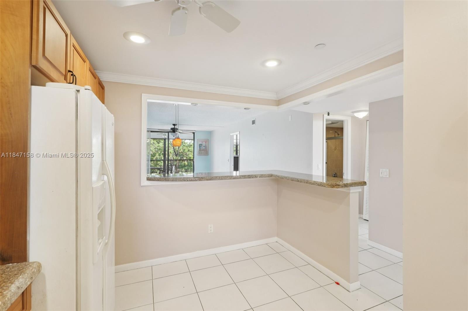 DEER CREEK COUNTRY CLUB - Residential