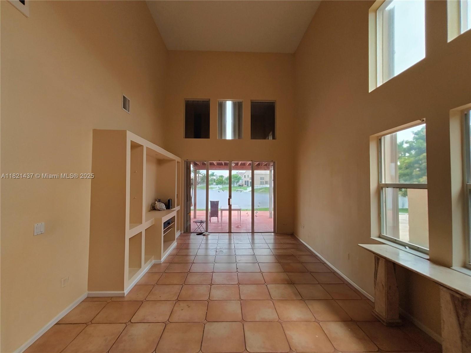 15651 NW 14th Ct