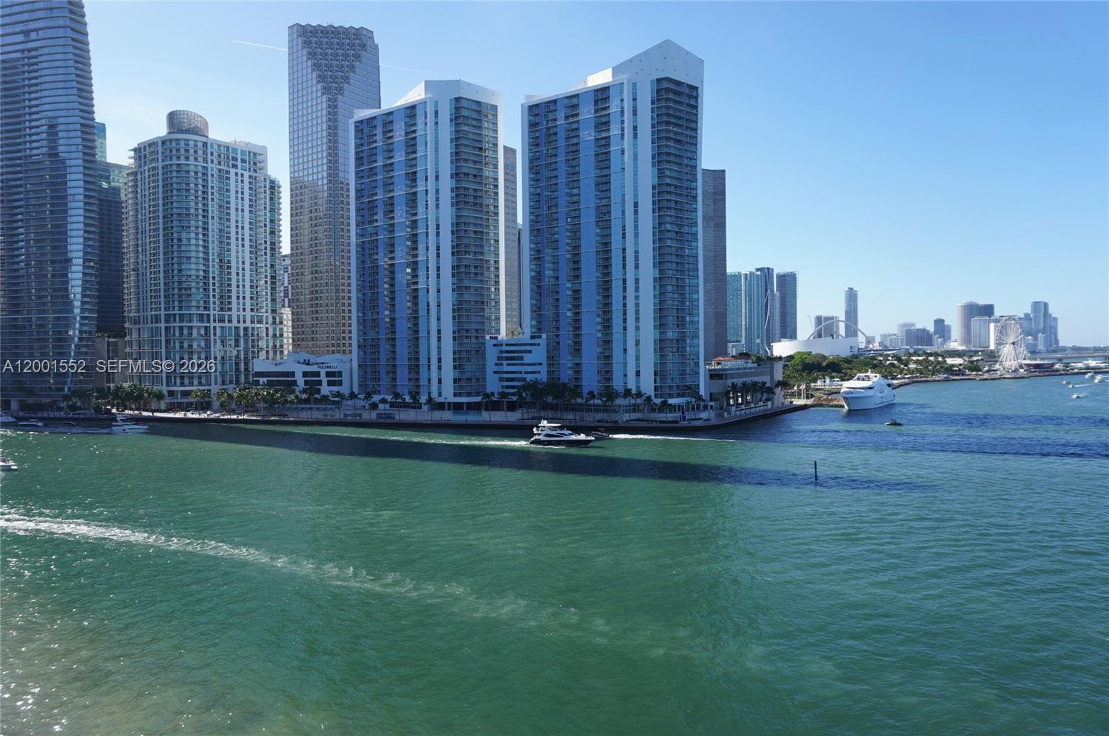 848 Brickell Key Dr 806