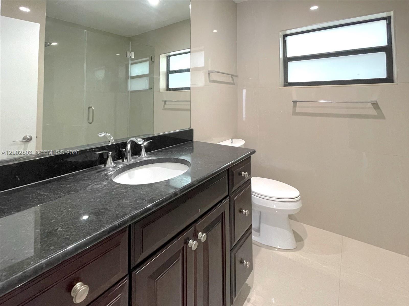 WEST GABLES ESTATES SEC 1 - Residential Lease