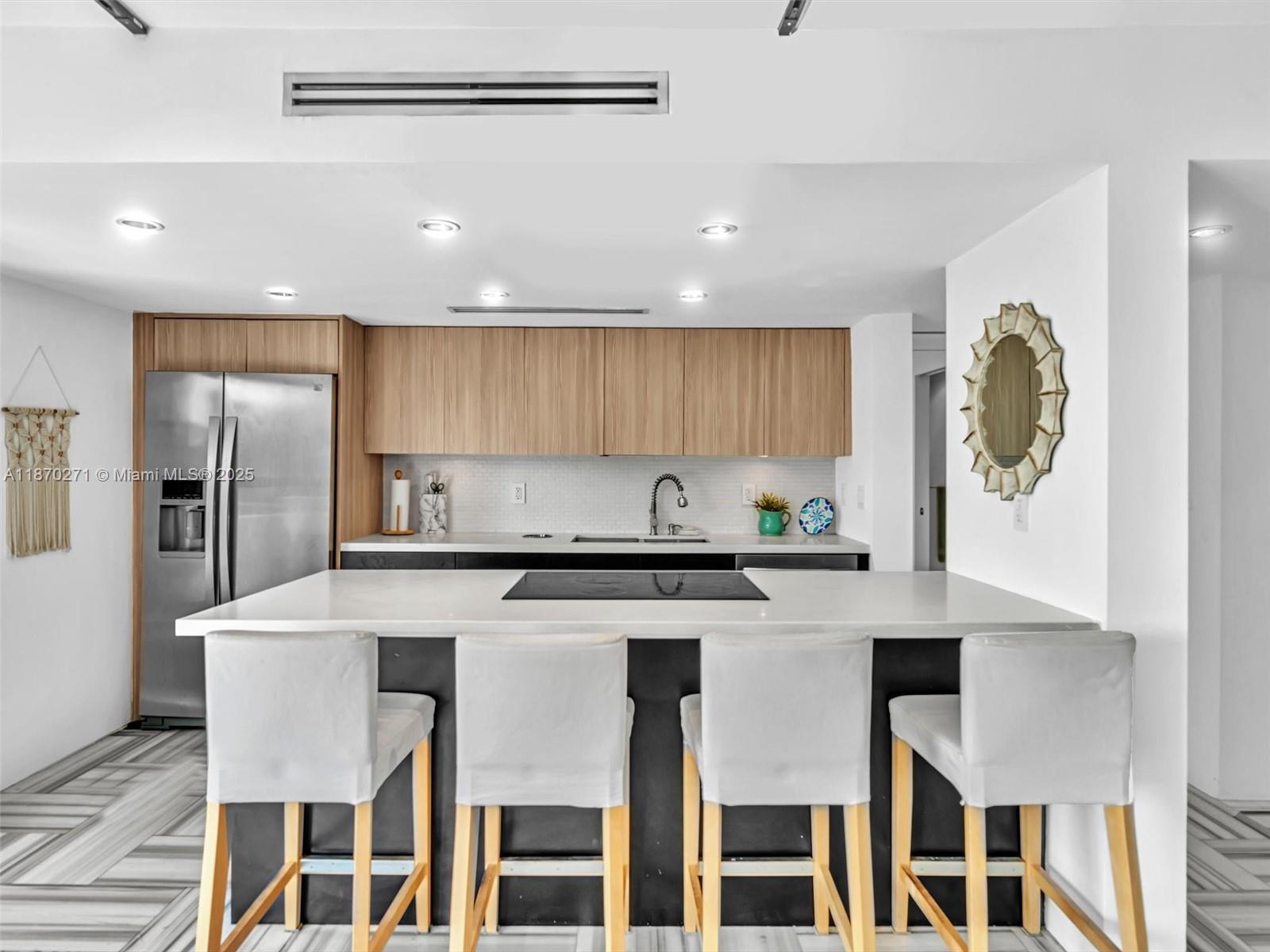 ALTON PARK CONDO - Residential