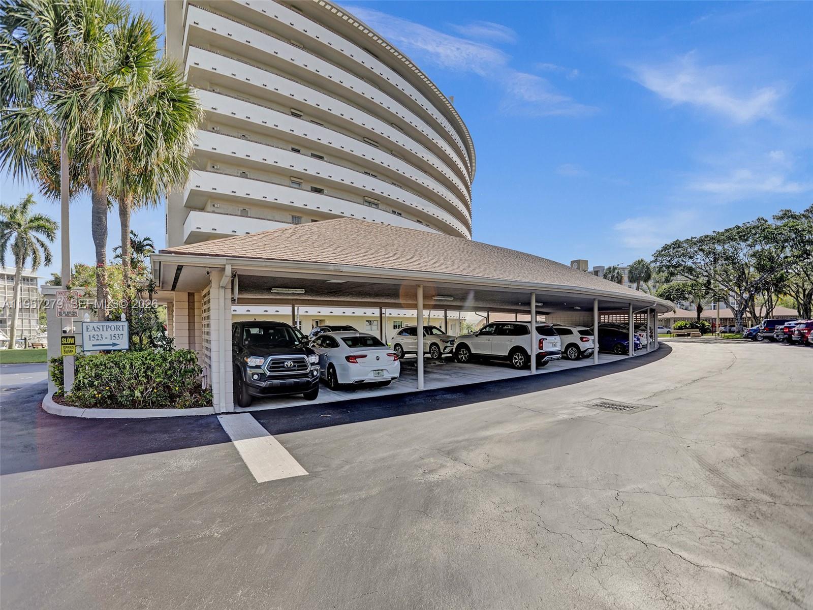 HILLSBORO COVE CONDO - Residential