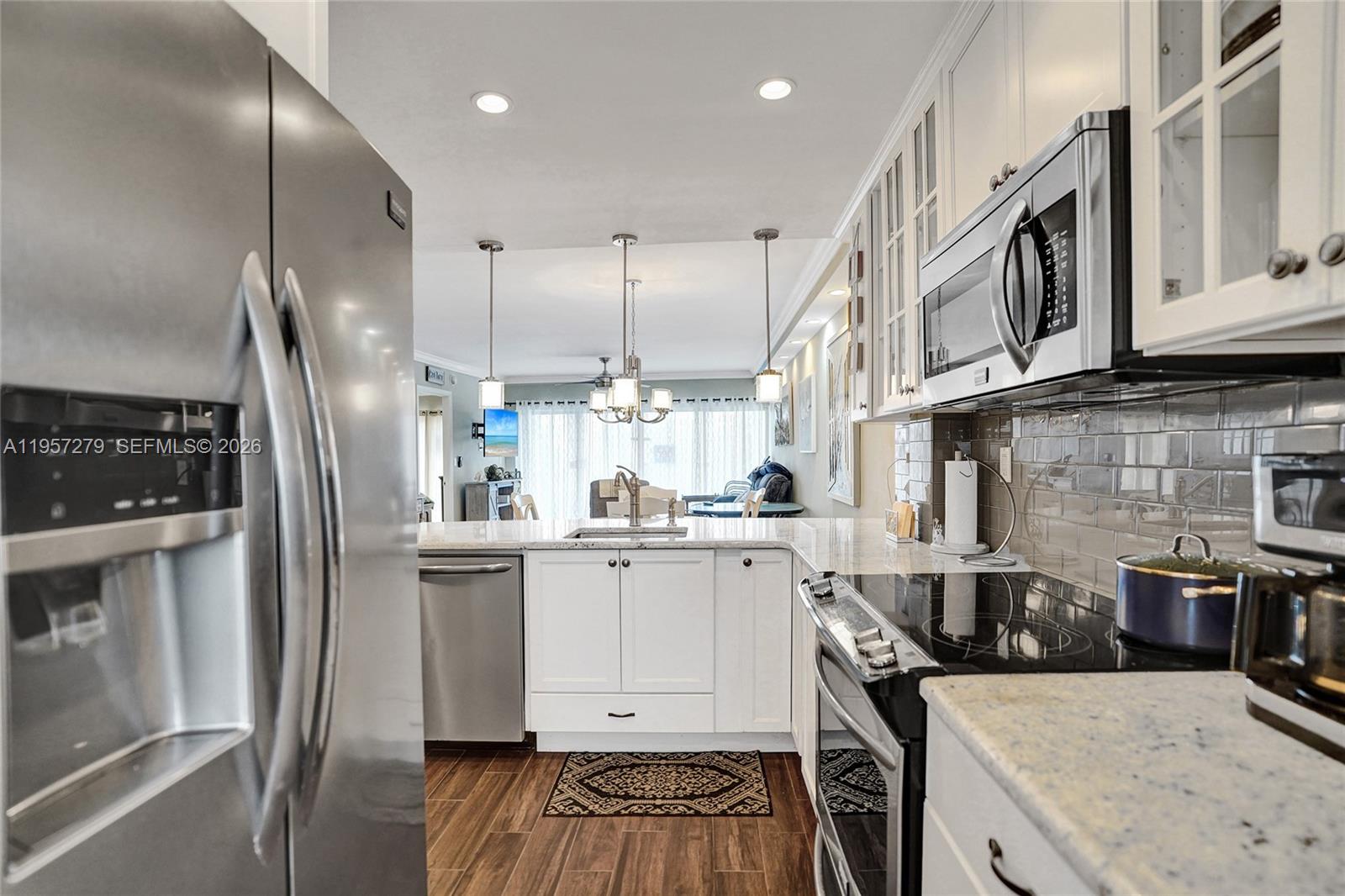 HILLSBORO COVE CONDO - Residential