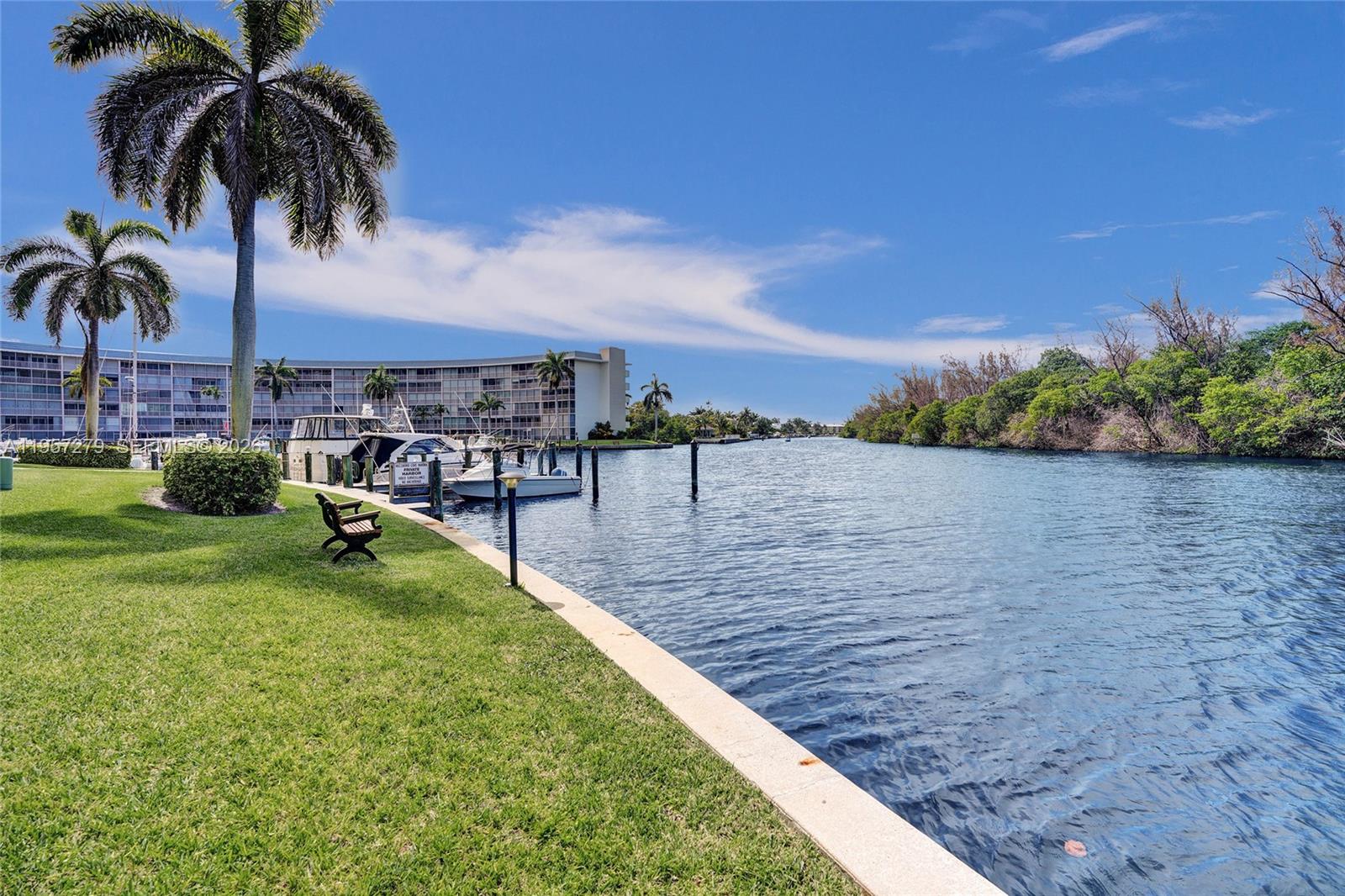 HILLSBORO COVE CONDO - Residential