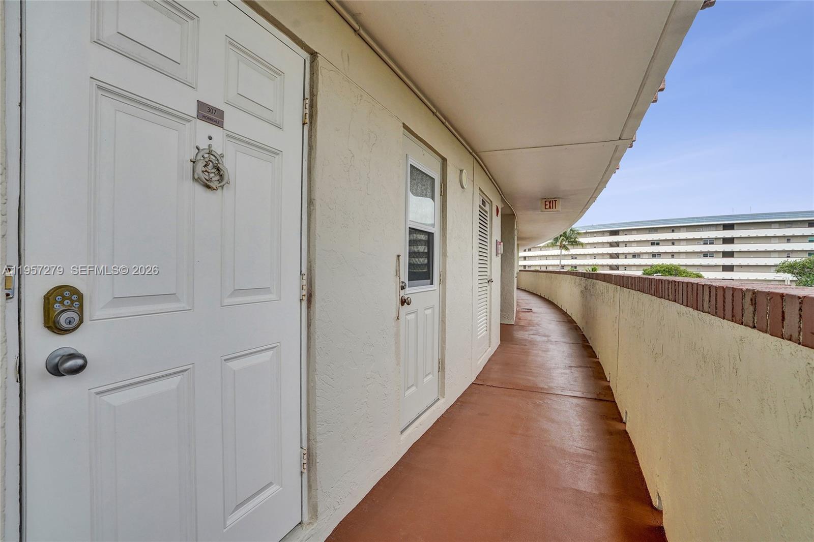 HILLSBORO COVE CONDO - Residential