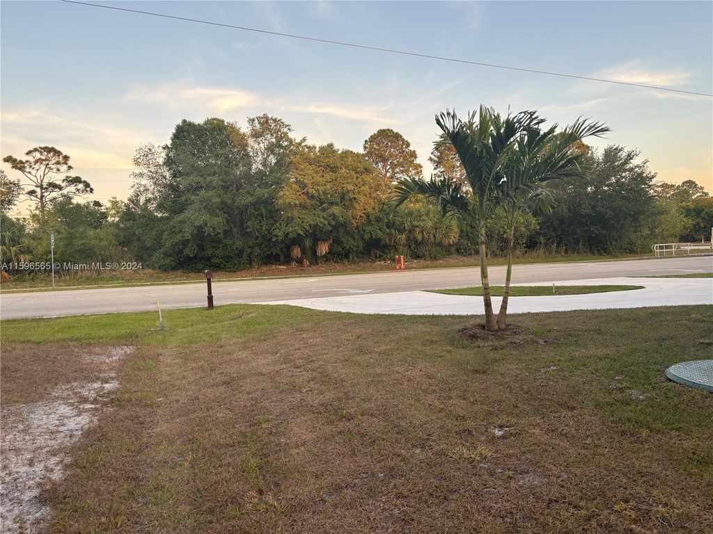 Photo of 4572 Savona Blvd, Port Saint Lucie, FL 34953 (MLS # A11596565)