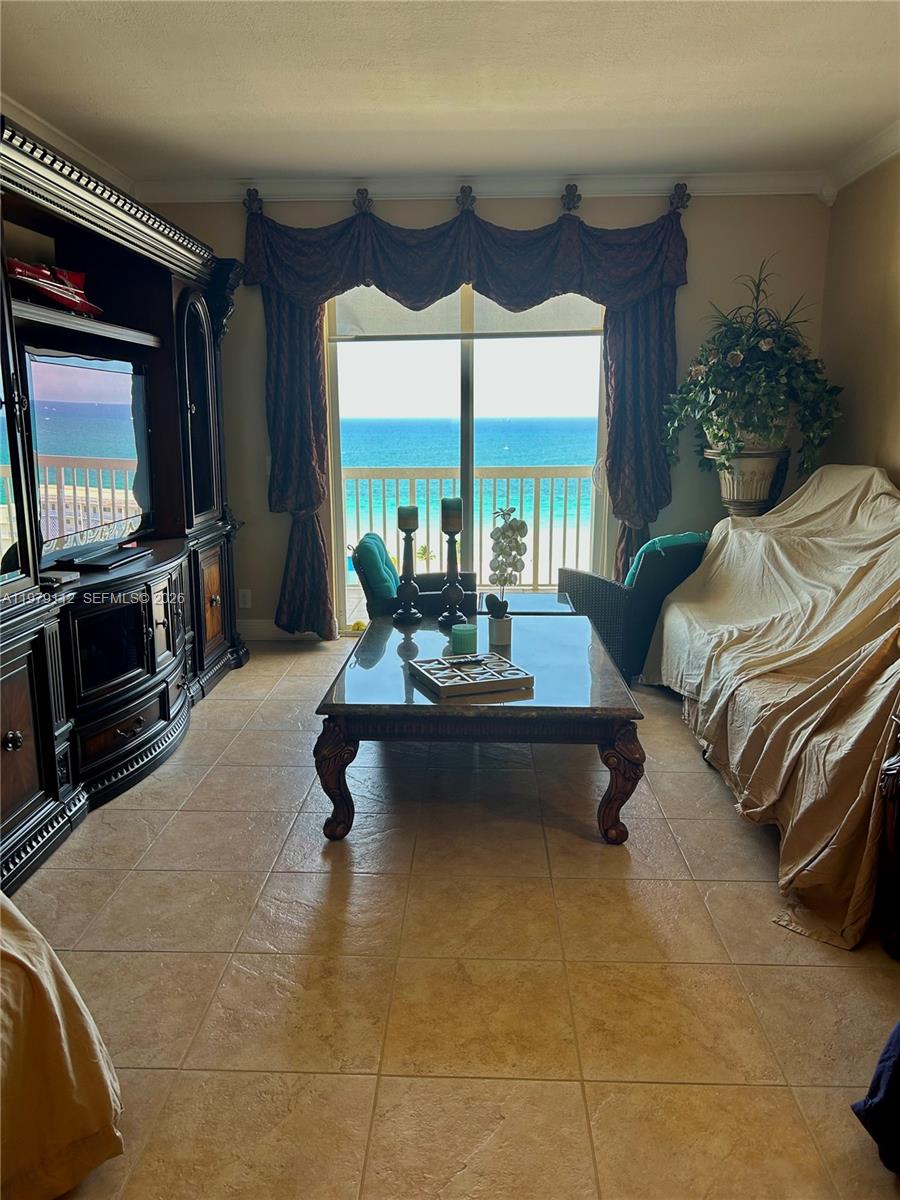 ALLINGTON TOWERS NORTH CO - Residential