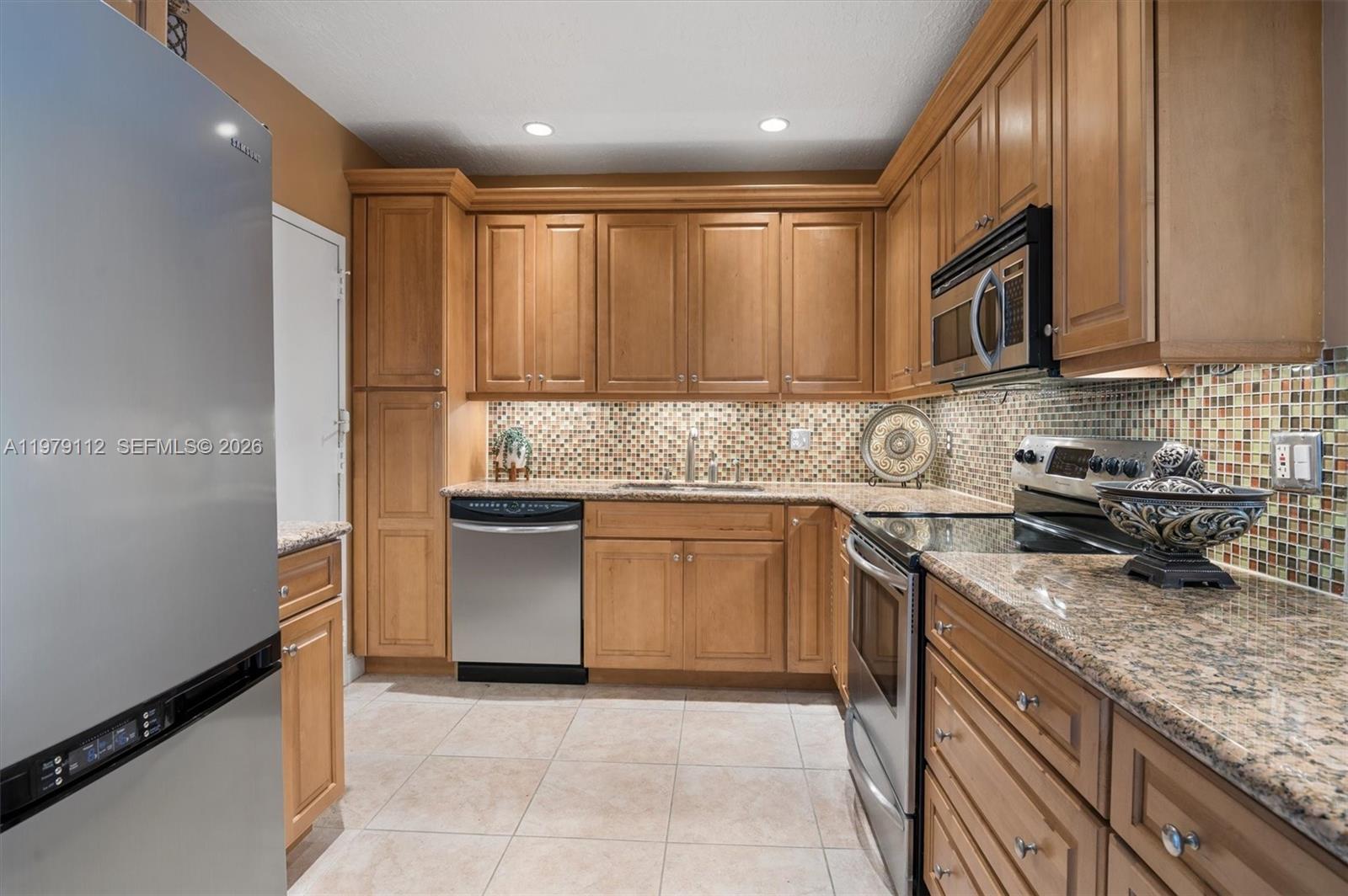 ALLINGTON TOWERS NORTH CO - Residential