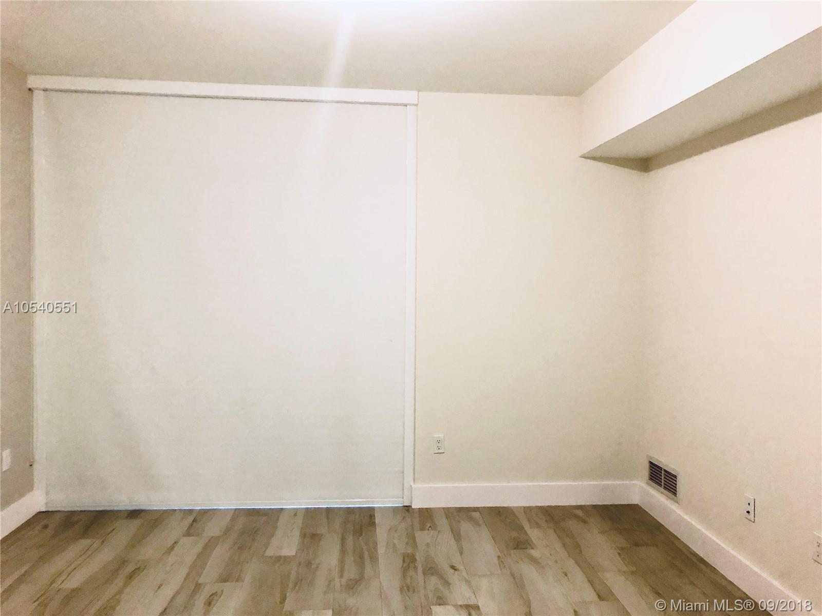 ARIA ON THE BAY - Residential Lease