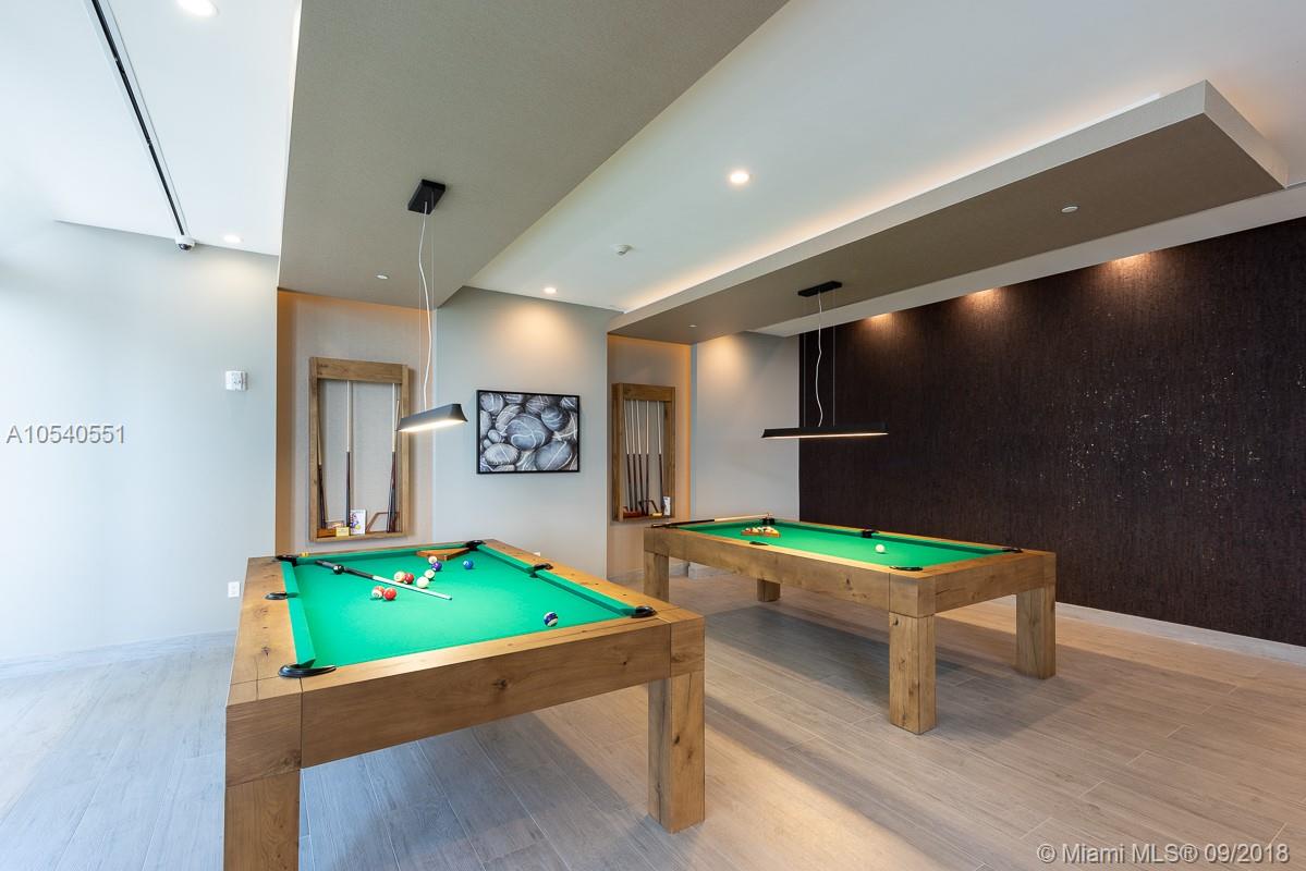 ARIA ON THE BAY - Residential Lease