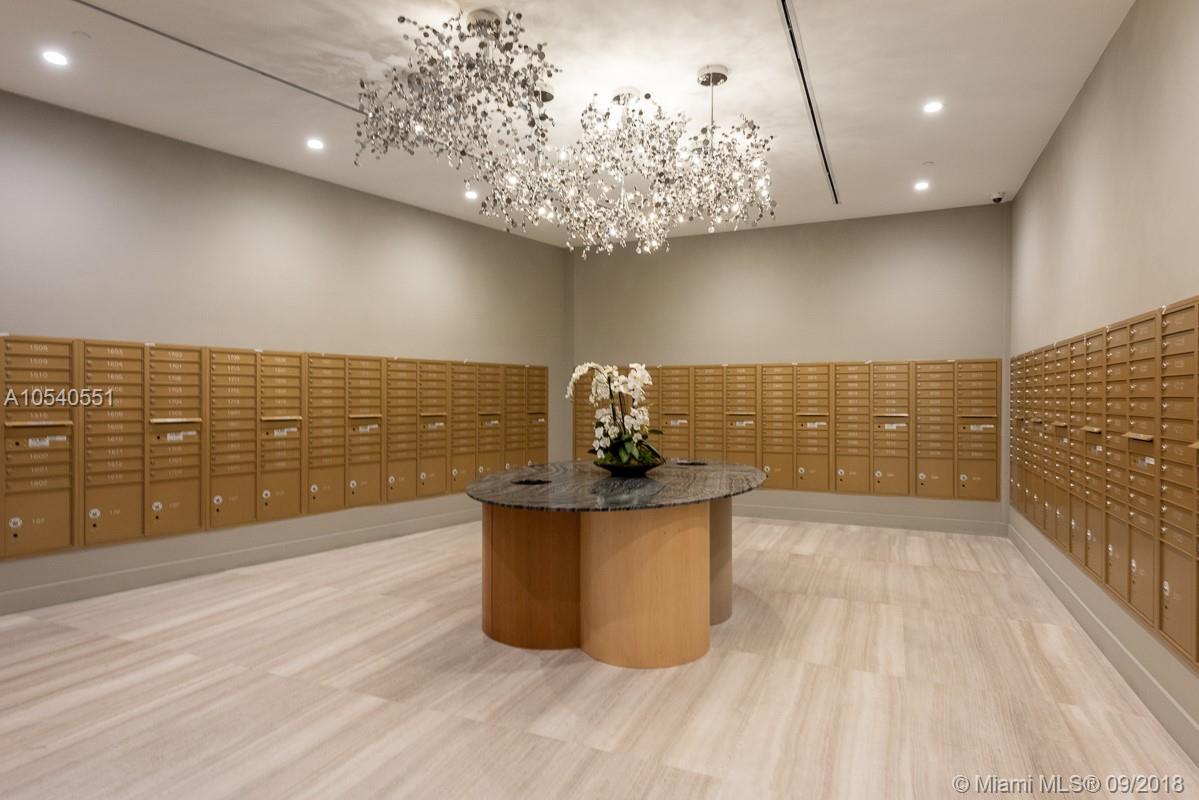 ARIA ON THE BAY - Residential Lease