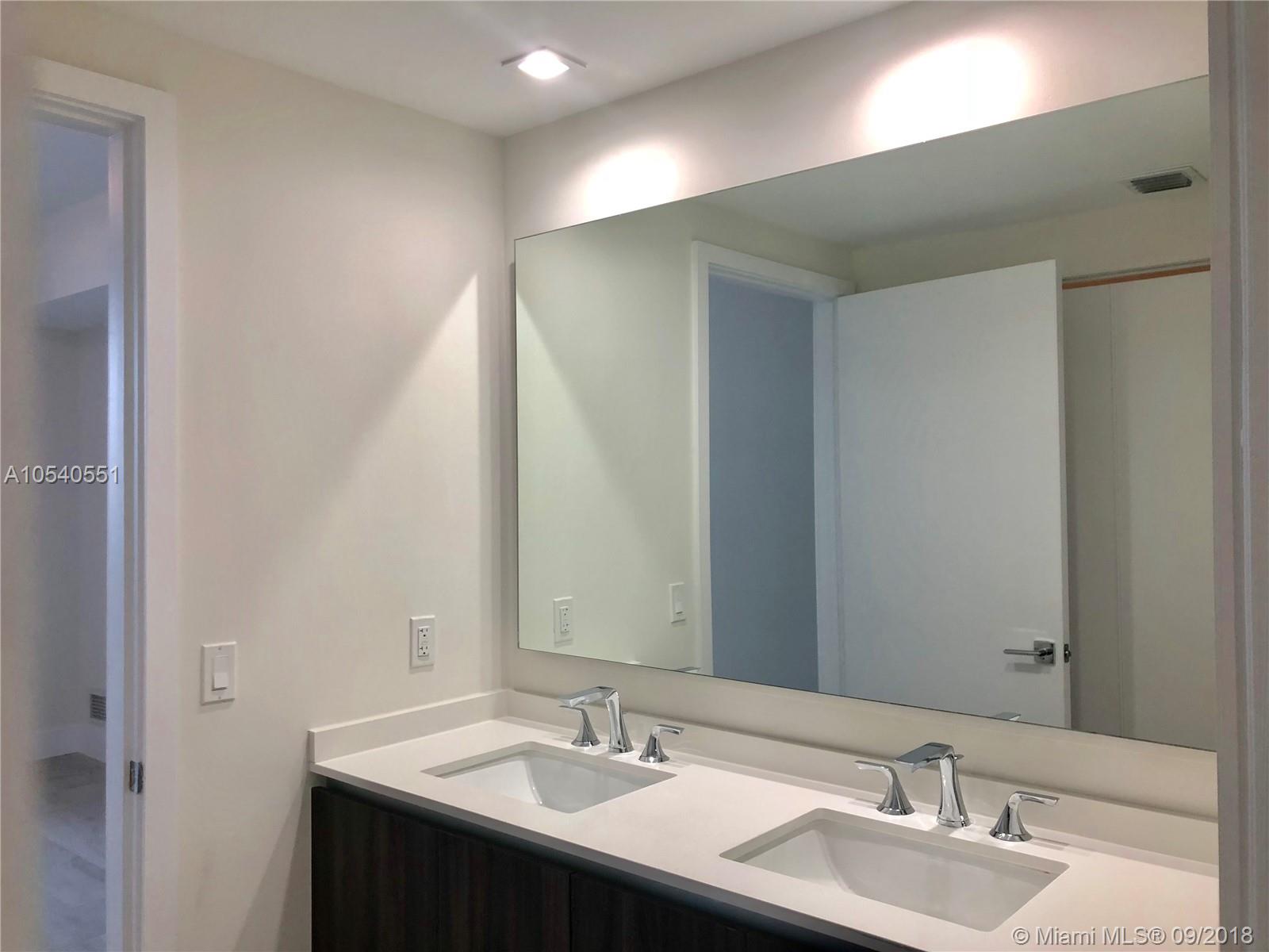 ARIA ON THE BAY - Residential Lease