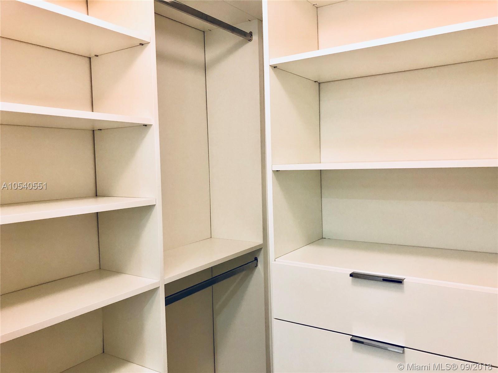 ARIA ON THE BAY - Residential Lease