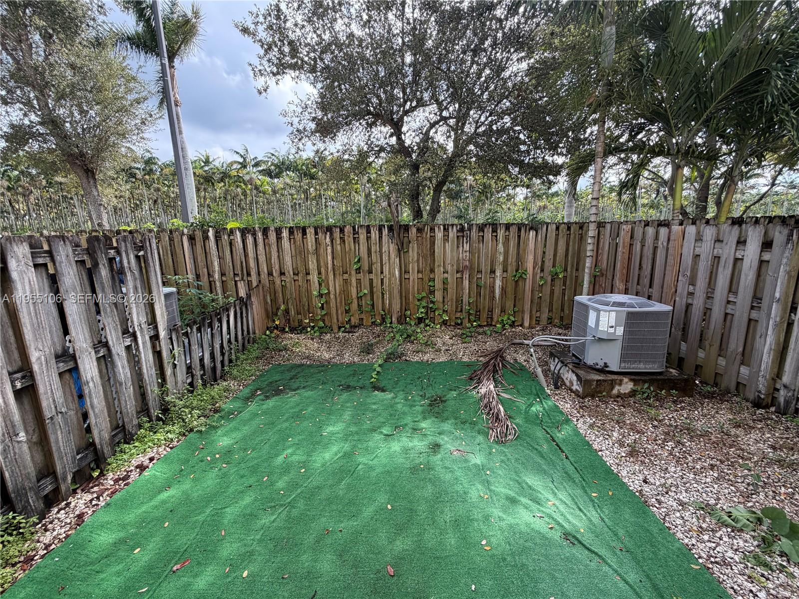 MARBELLA BAY - Residential