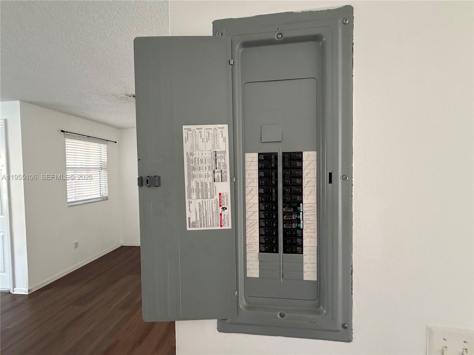 MARBELLA BAY - Residential