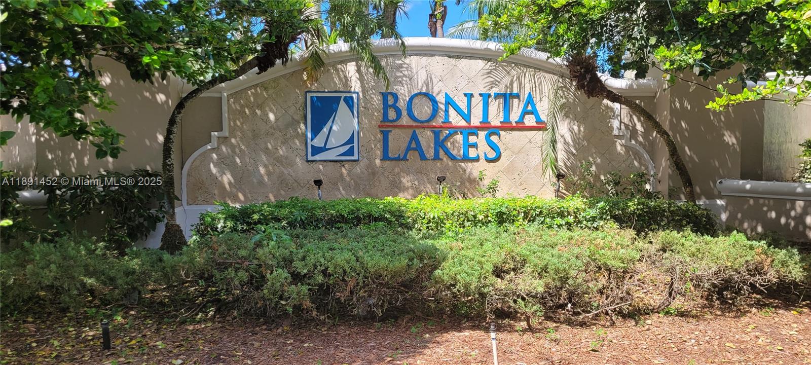 FOUR LAKES SEC 7 - Residential