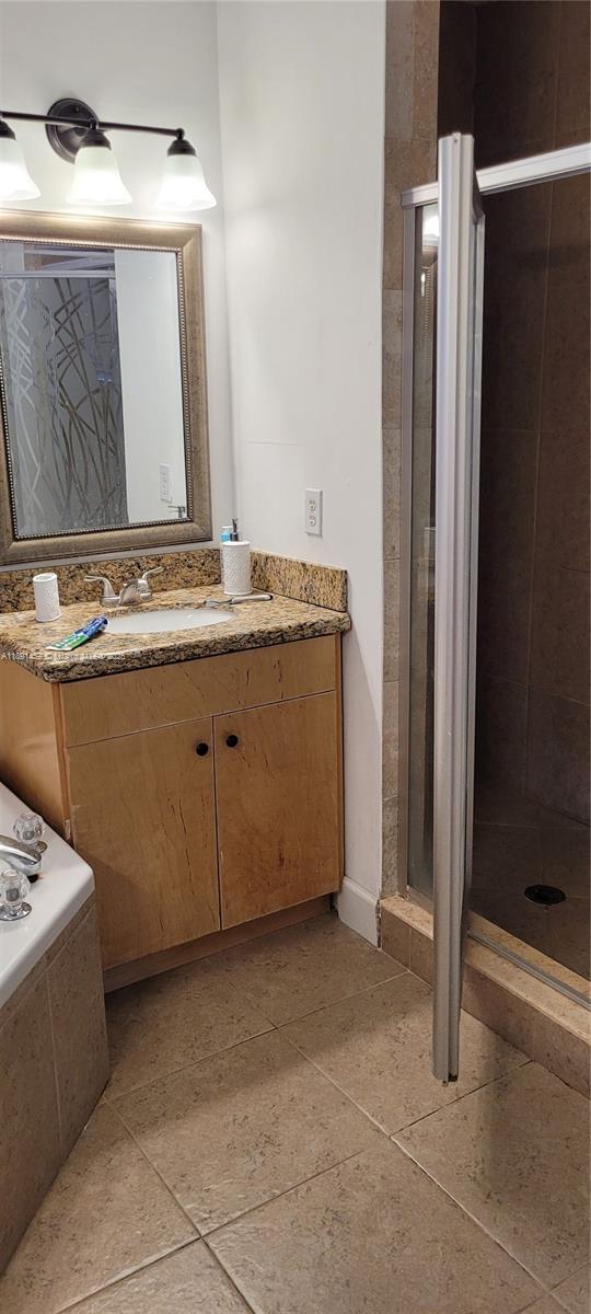 FOUR LAKES SEC 7 - Residential