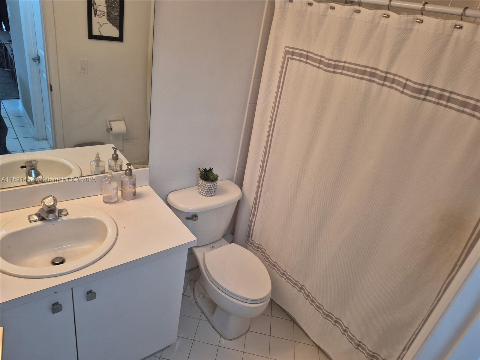 FOUR LAKES SEC 7 - Residential