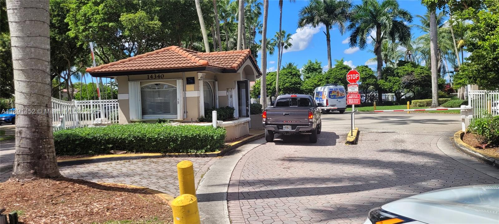 FOUR LAKES SEC 7 - Residential