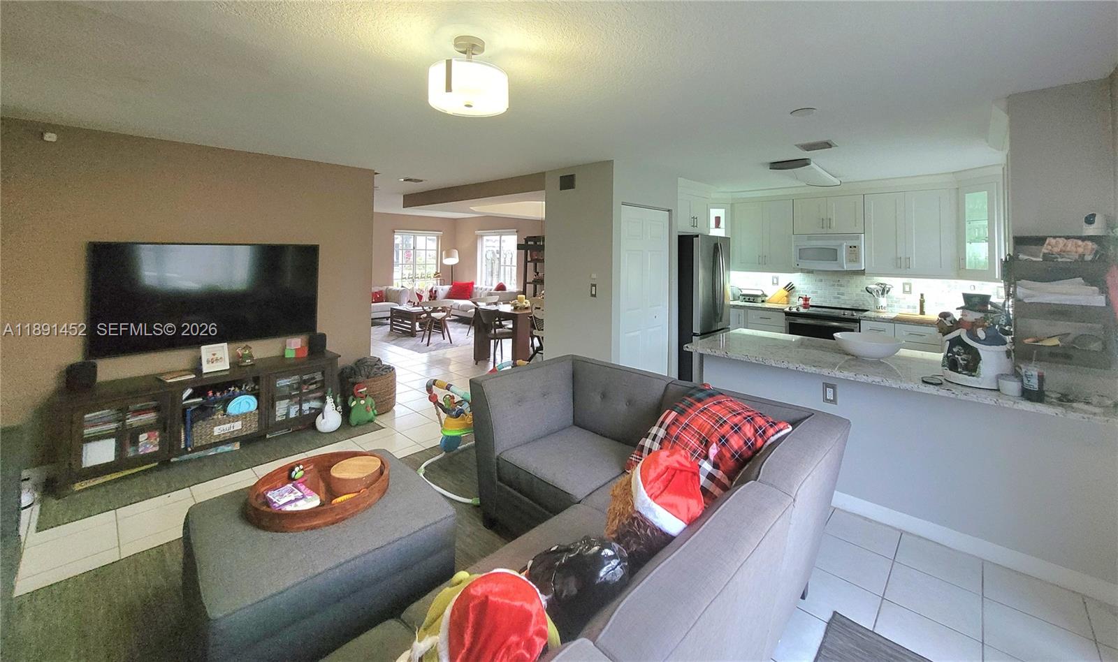 FOUR LAKES SEC 7 - Residential