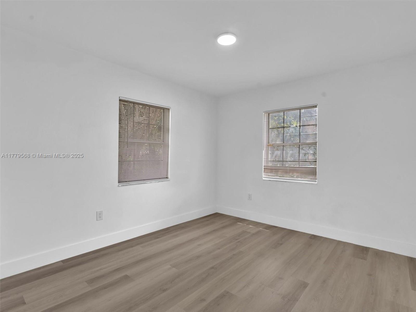 NEW BROWARDALE - Residential