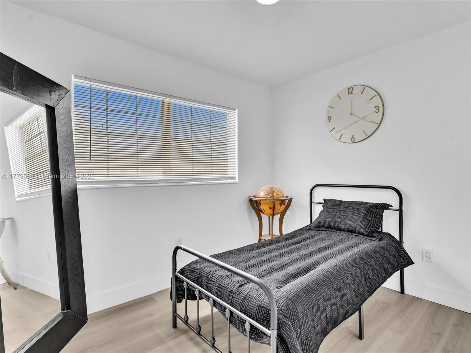 NEW BROWARDALE - Residential