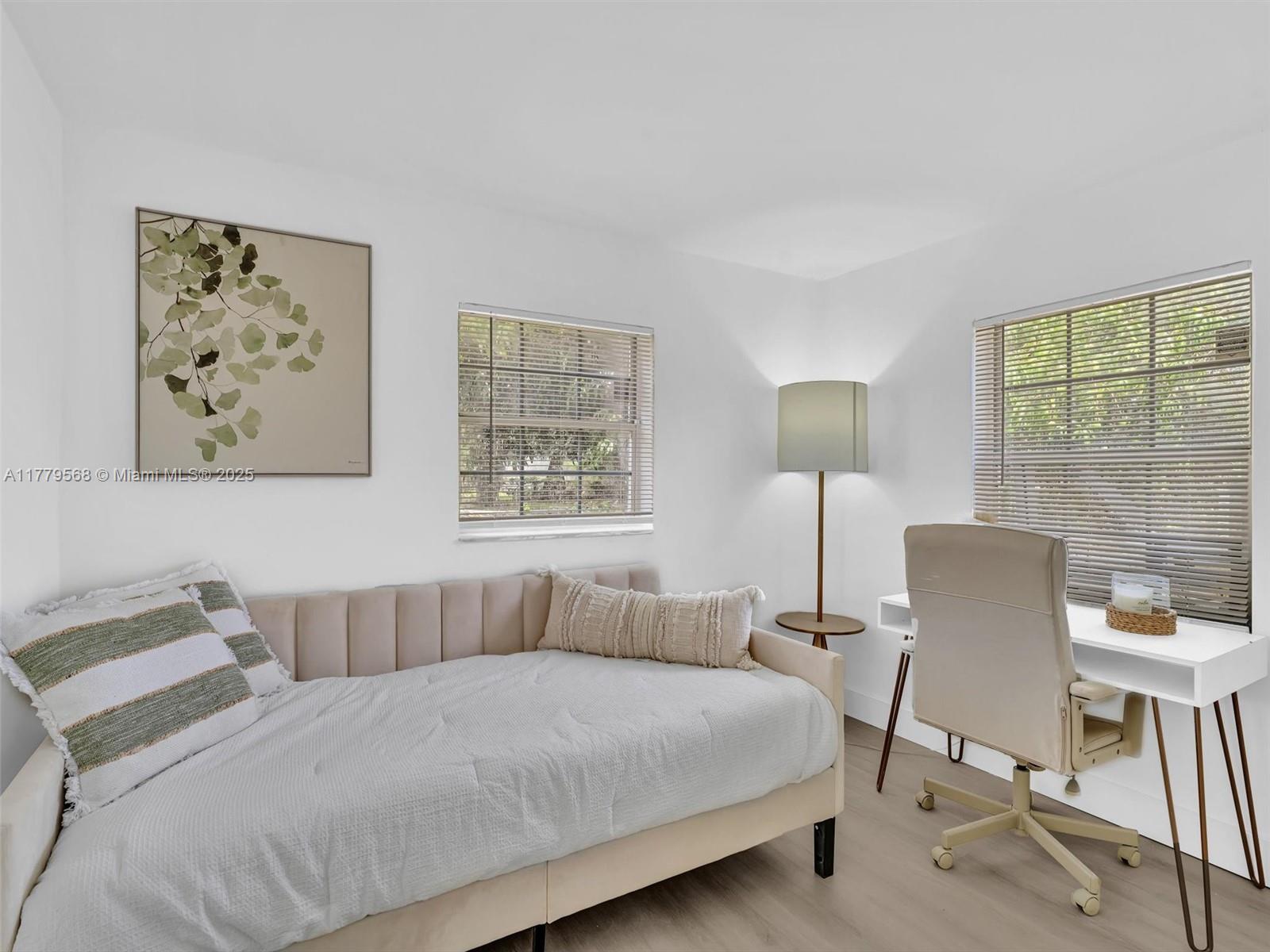 NEW BROWARDALE - Residential