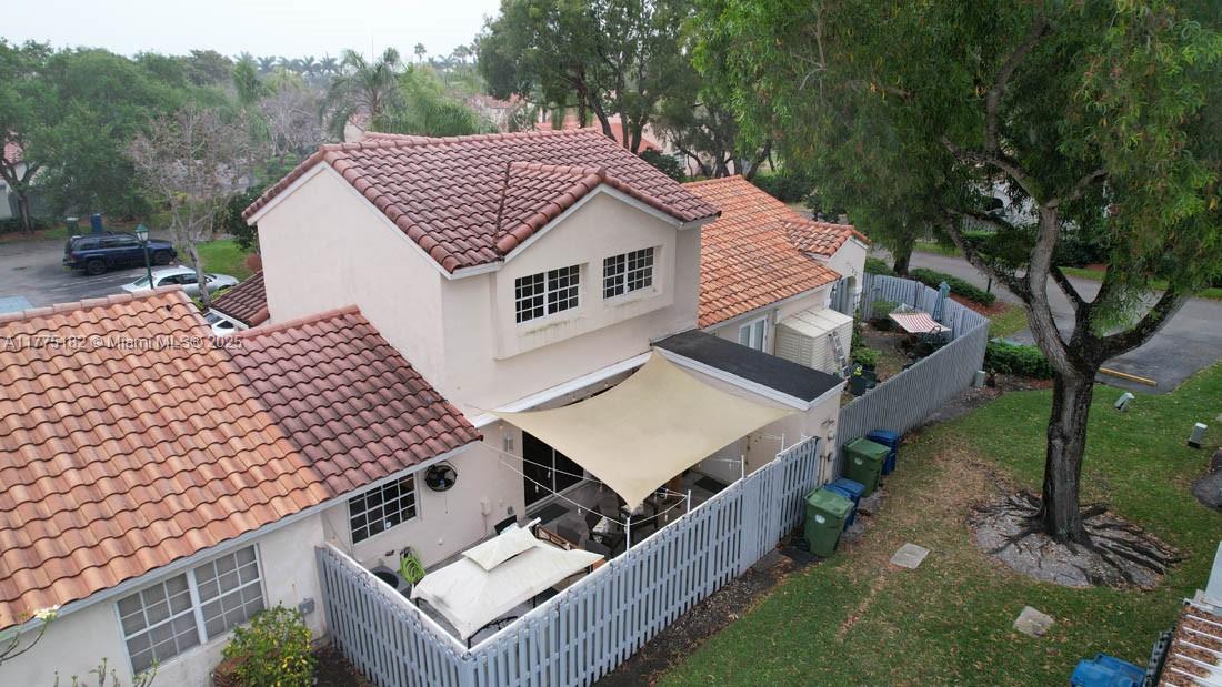 COUNTRY ISLES PHASE II - Residential