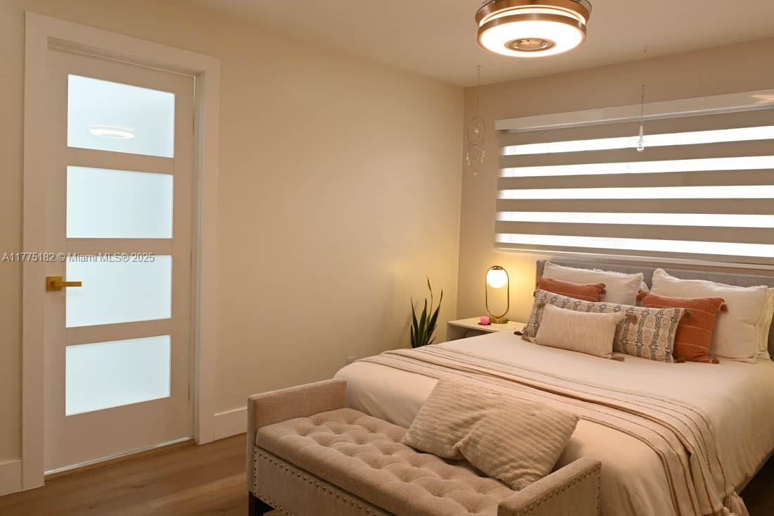 COUNTRY ISLES PHASE II - Residential