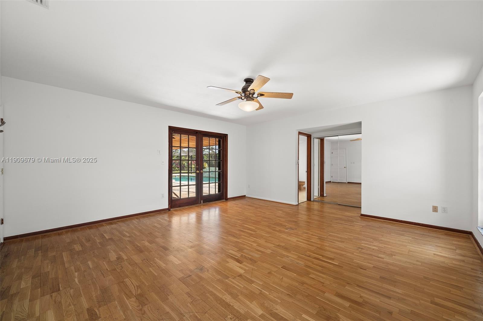 CALUSA CLUB ESTATES - Residential