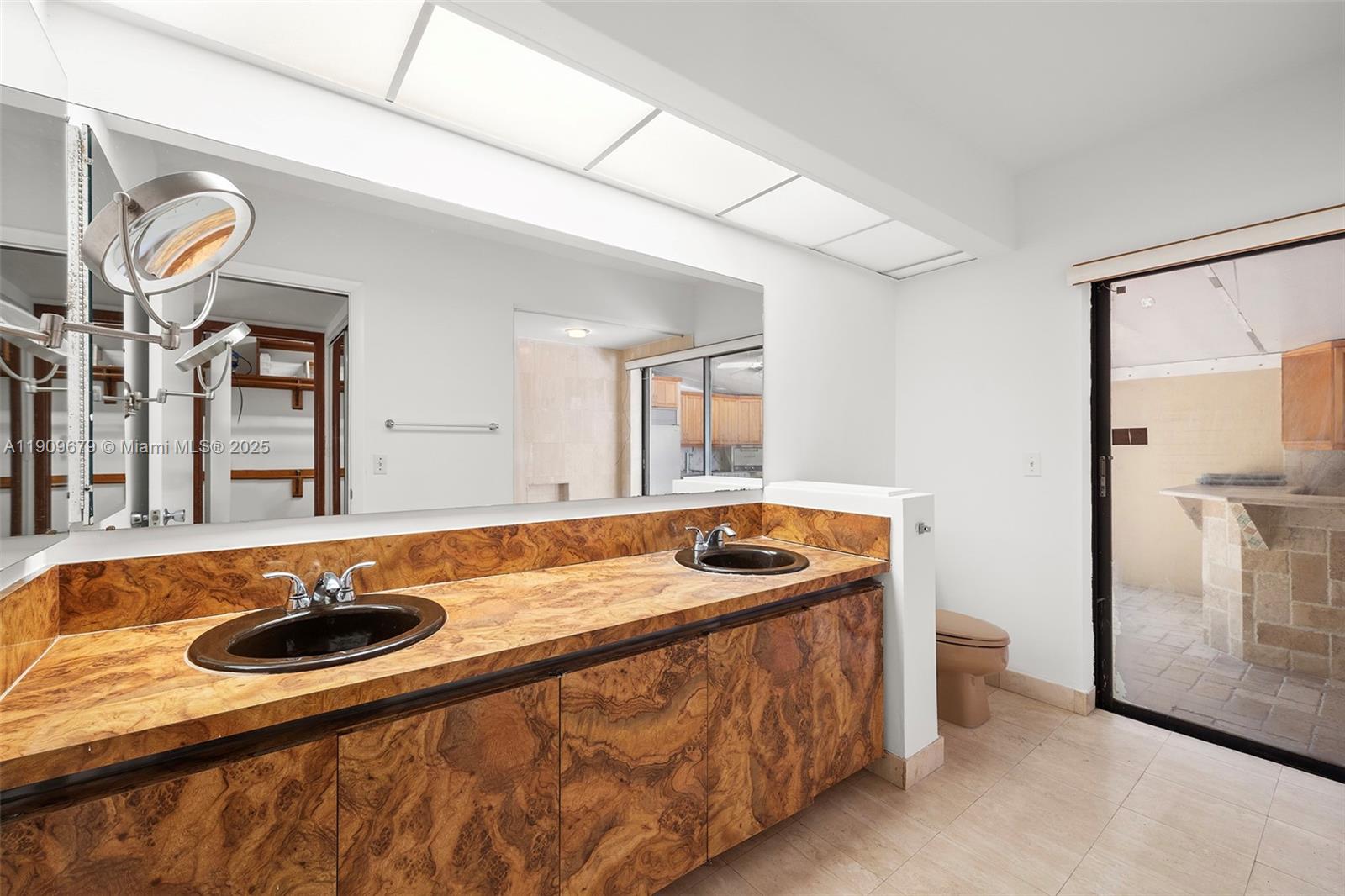 CALUSA CLUB ESTATES - Residential