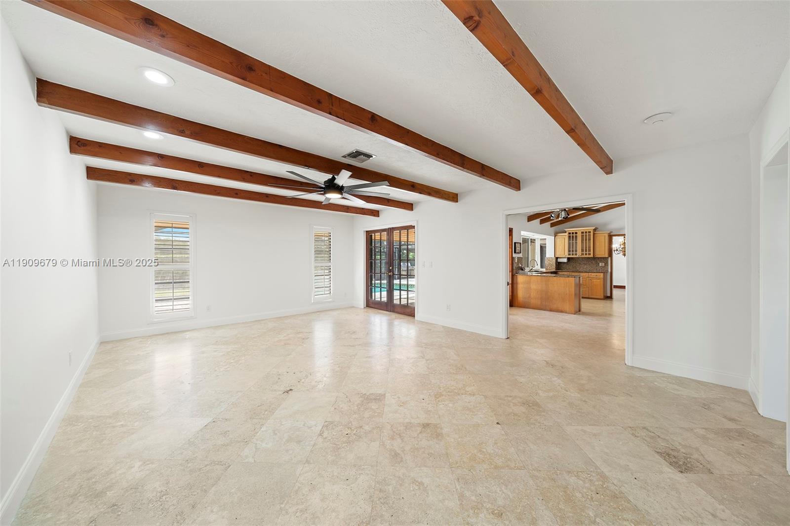 CALUSA CLUB ESTATES - Residential