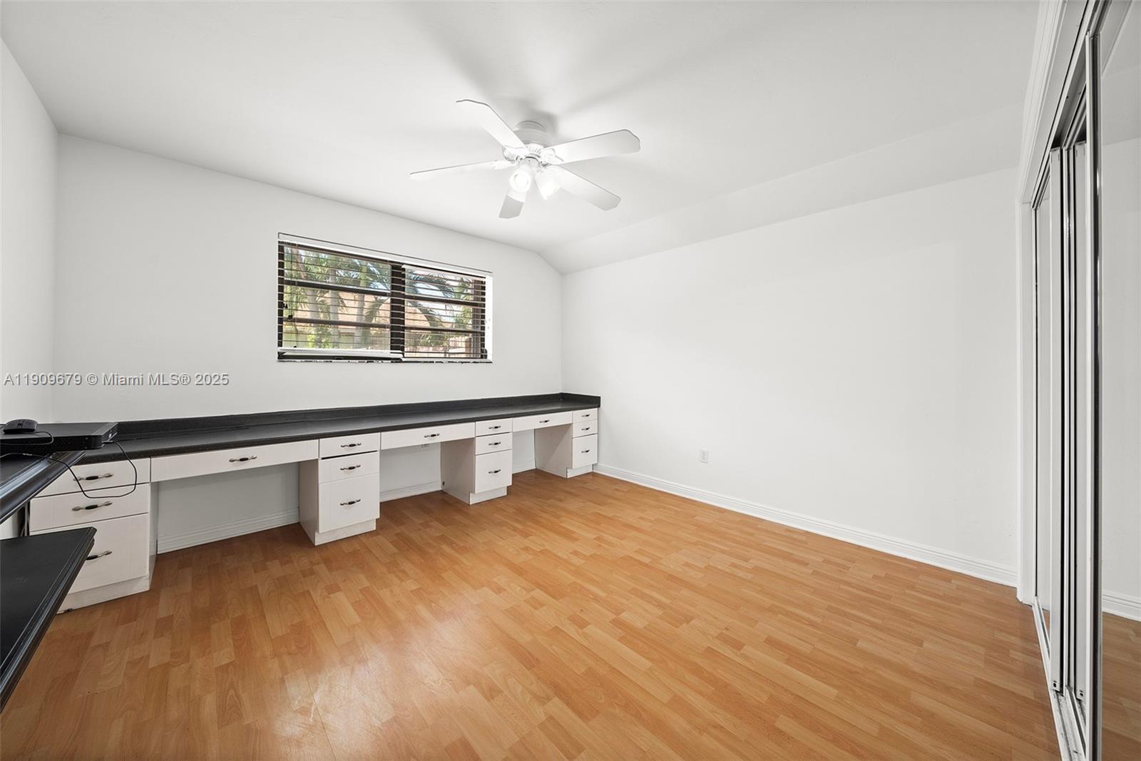 CALUSA CLUB ESTATES - Residential