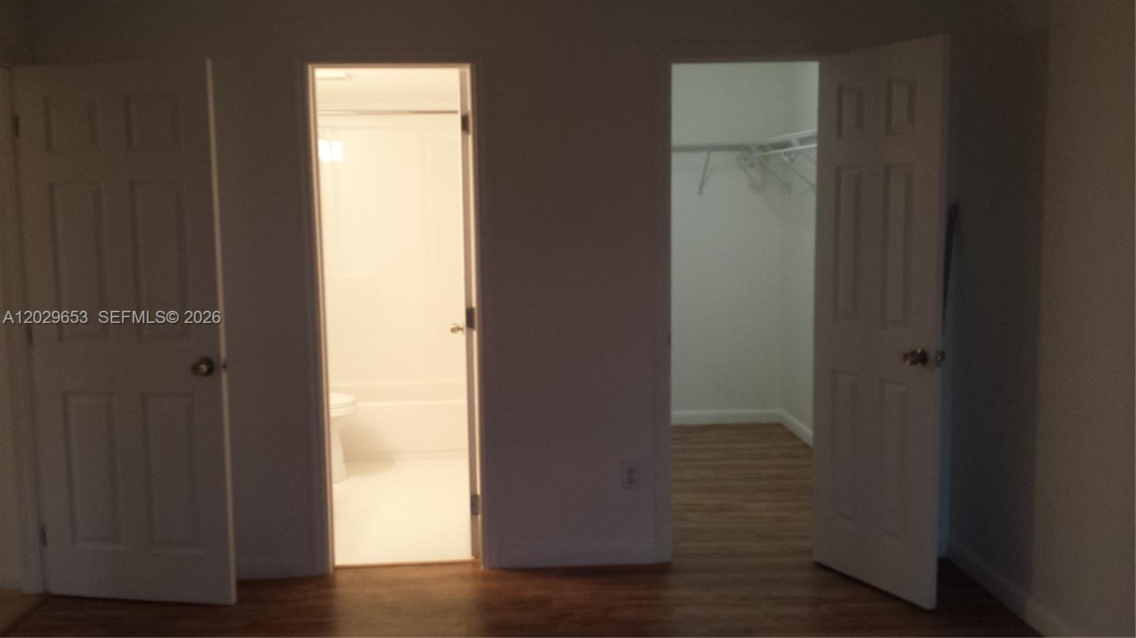 DADELAND CAPRI CONDO - Residential