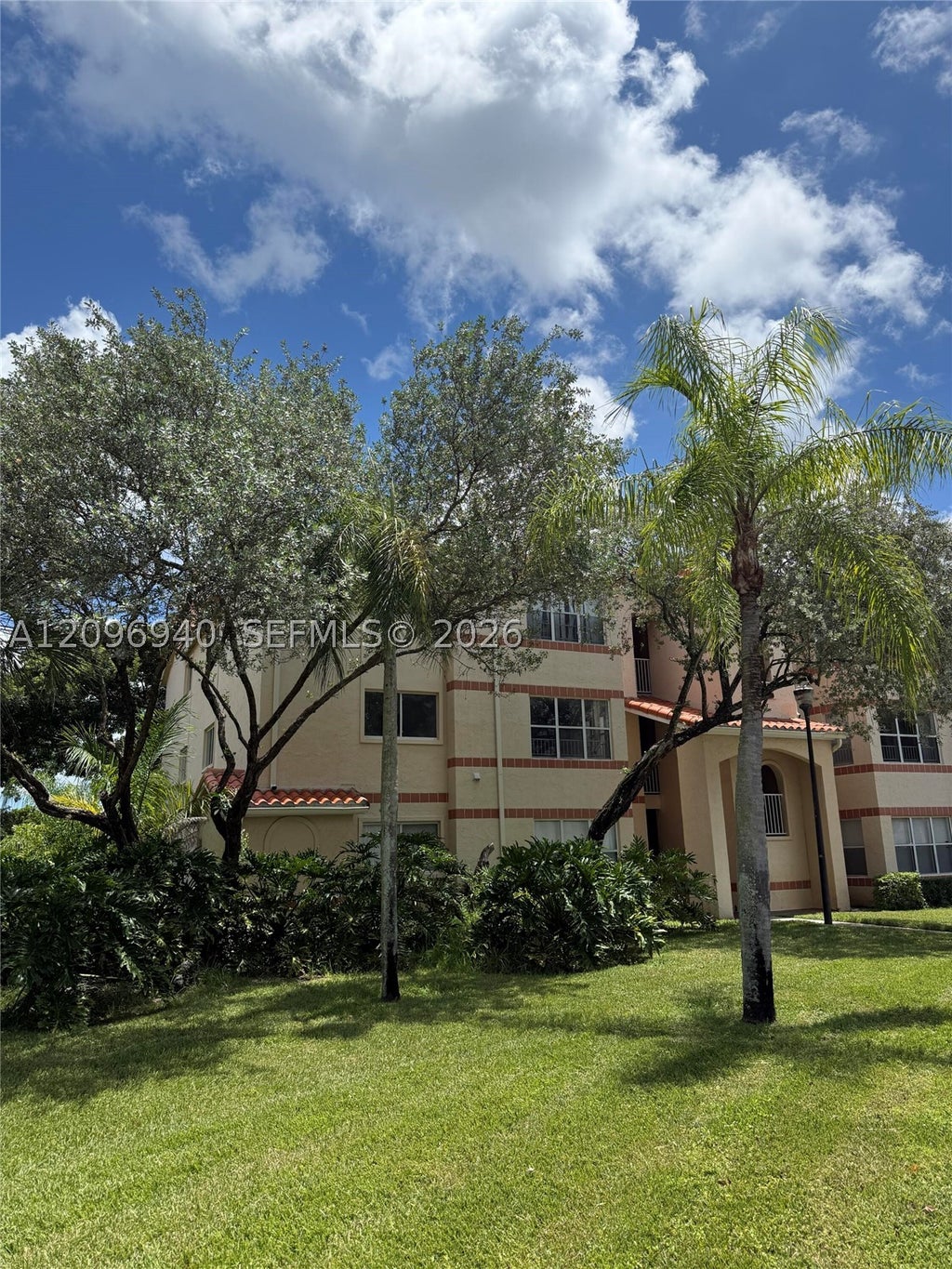 Photo of 3450 N Pinewalk Dr N #421, Margate, FL 33063 (MLS # A12096940)