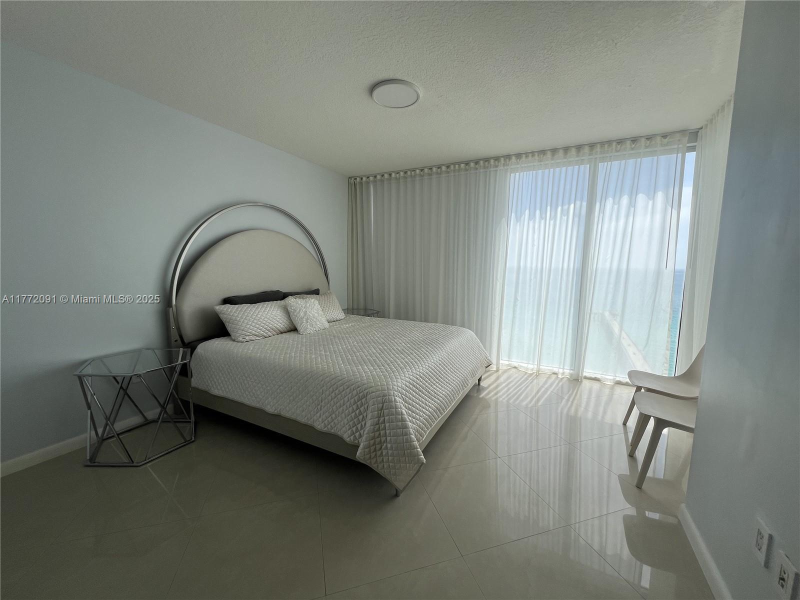 LA PERLA CONDO - Residential