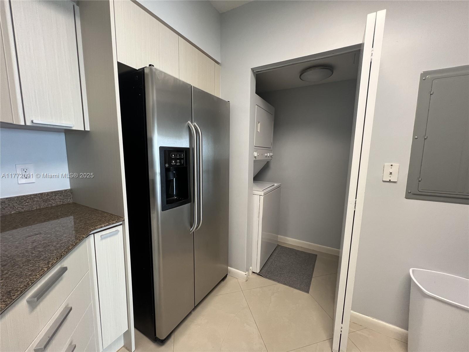 LA PERLA CONDO - Residential