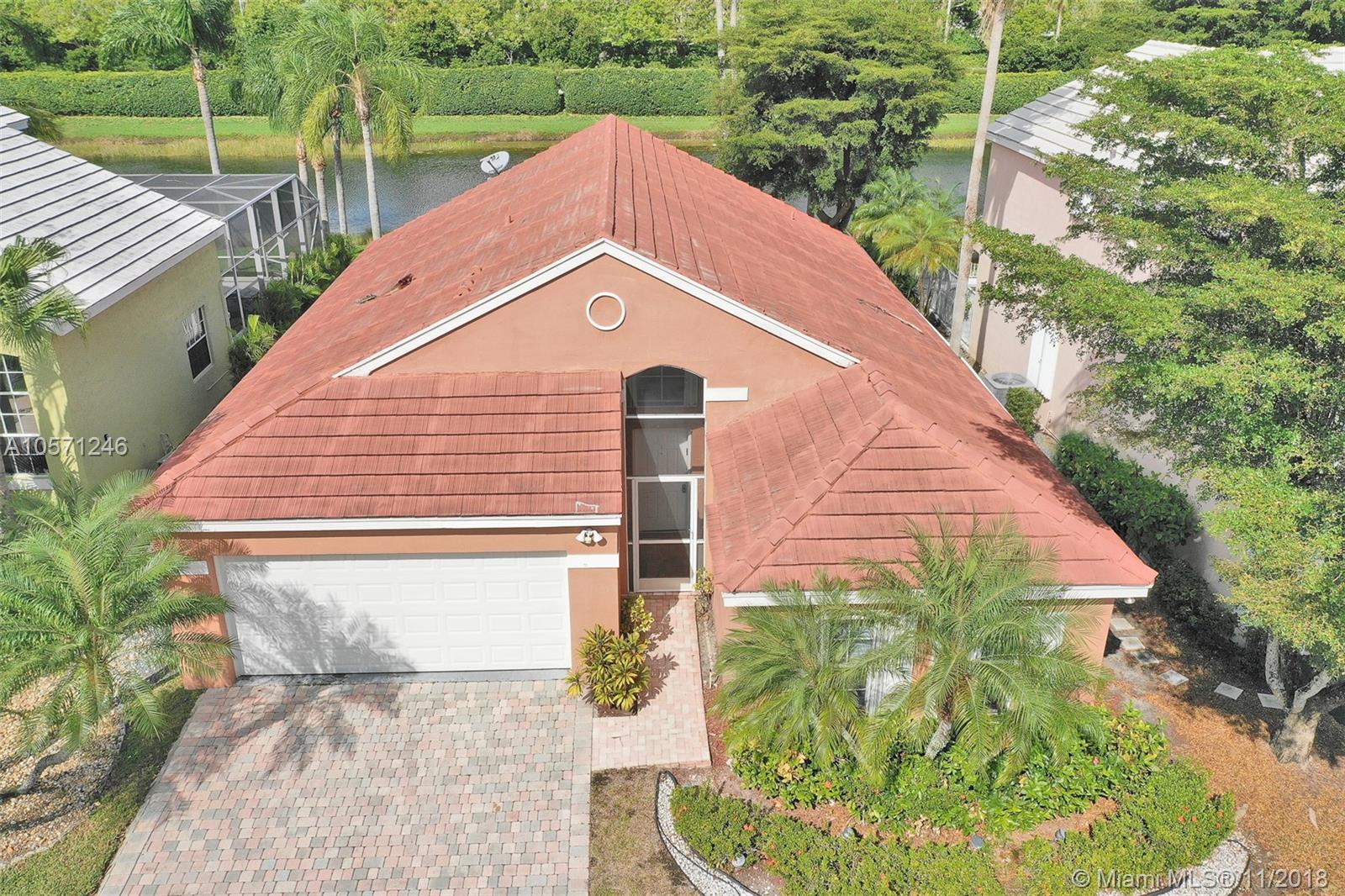 BERMUDA SPRINGS - Residential