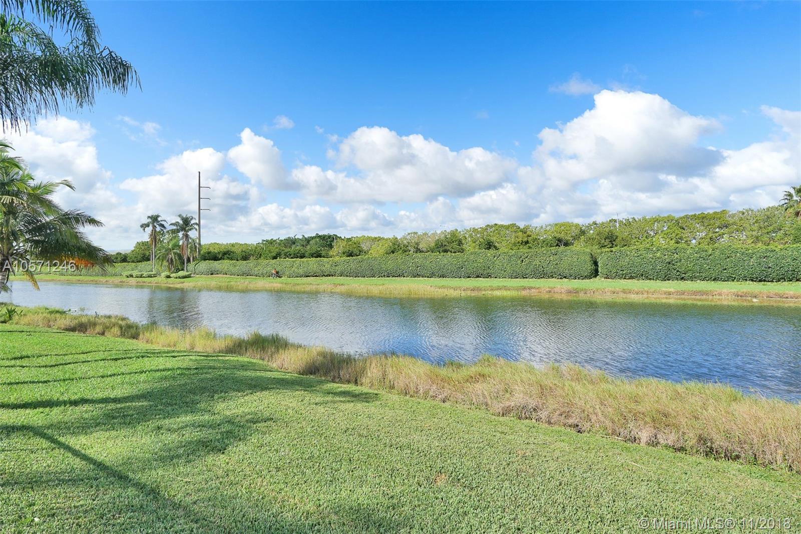 BERMUDA SPRINGS - Residential